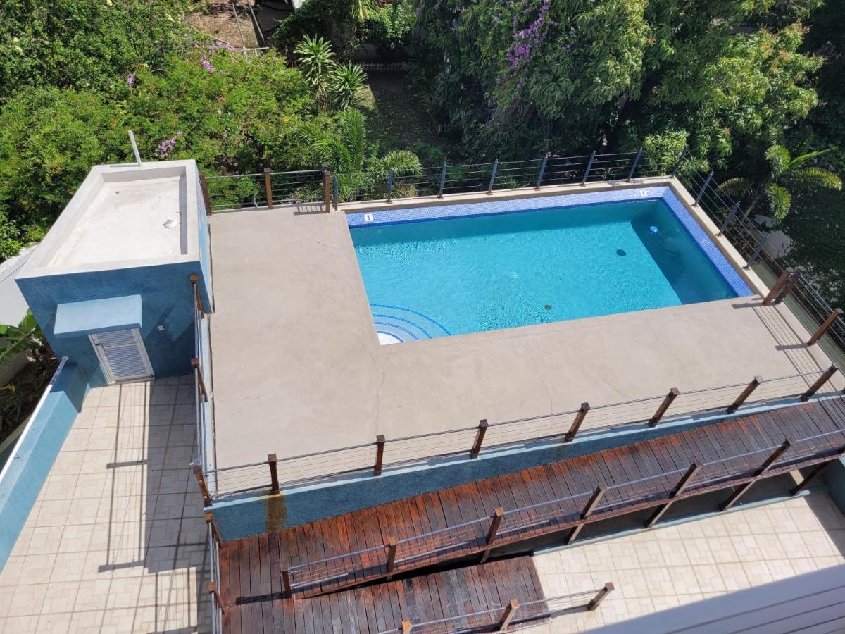 Odyssey On The 5Th - Exquisite Luxury Apt Kingston Esterno foto